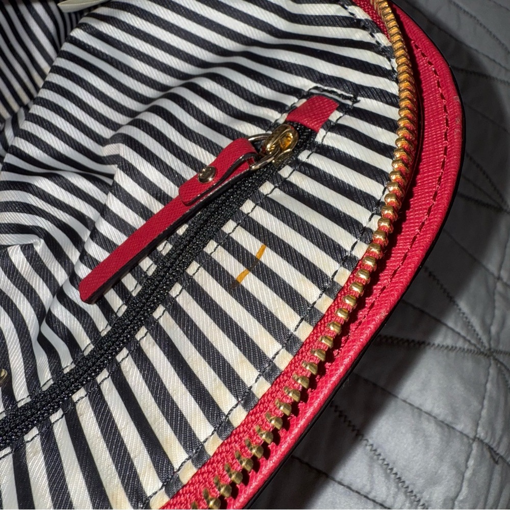 Kate Spade Medium Cameron Street Lottie in Rosso (Used) - Picture 7 of 11